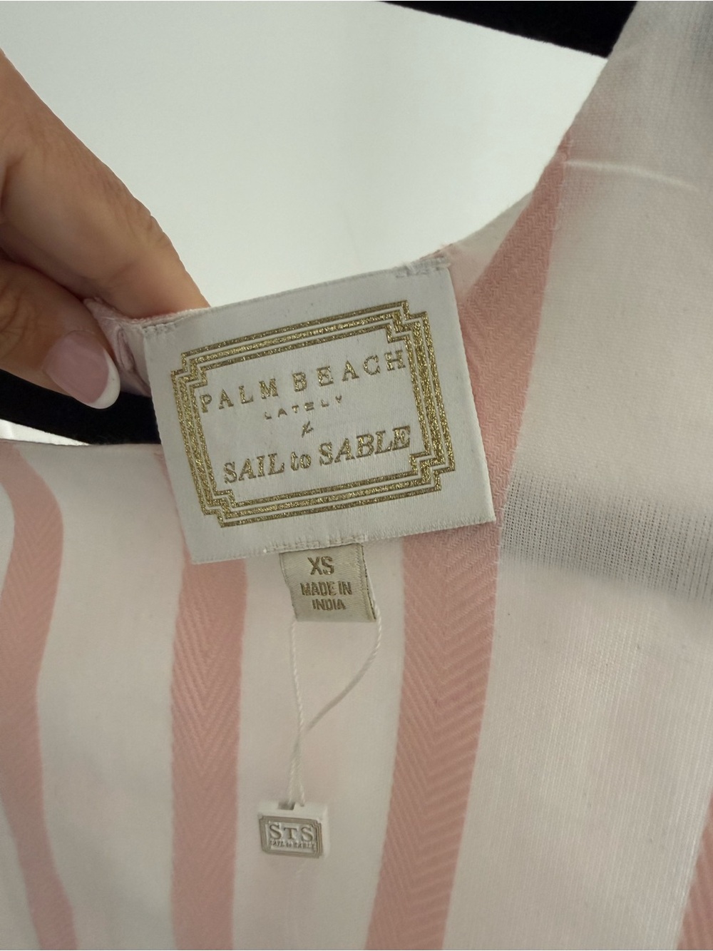 NWT Sail to Sable White and Light Pink Striped Sleeveless Top - Picture 2 of 4